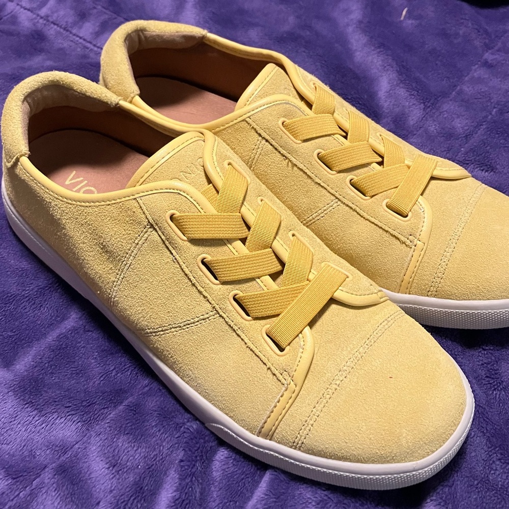 Yellow Vionic Jean suede sneakers